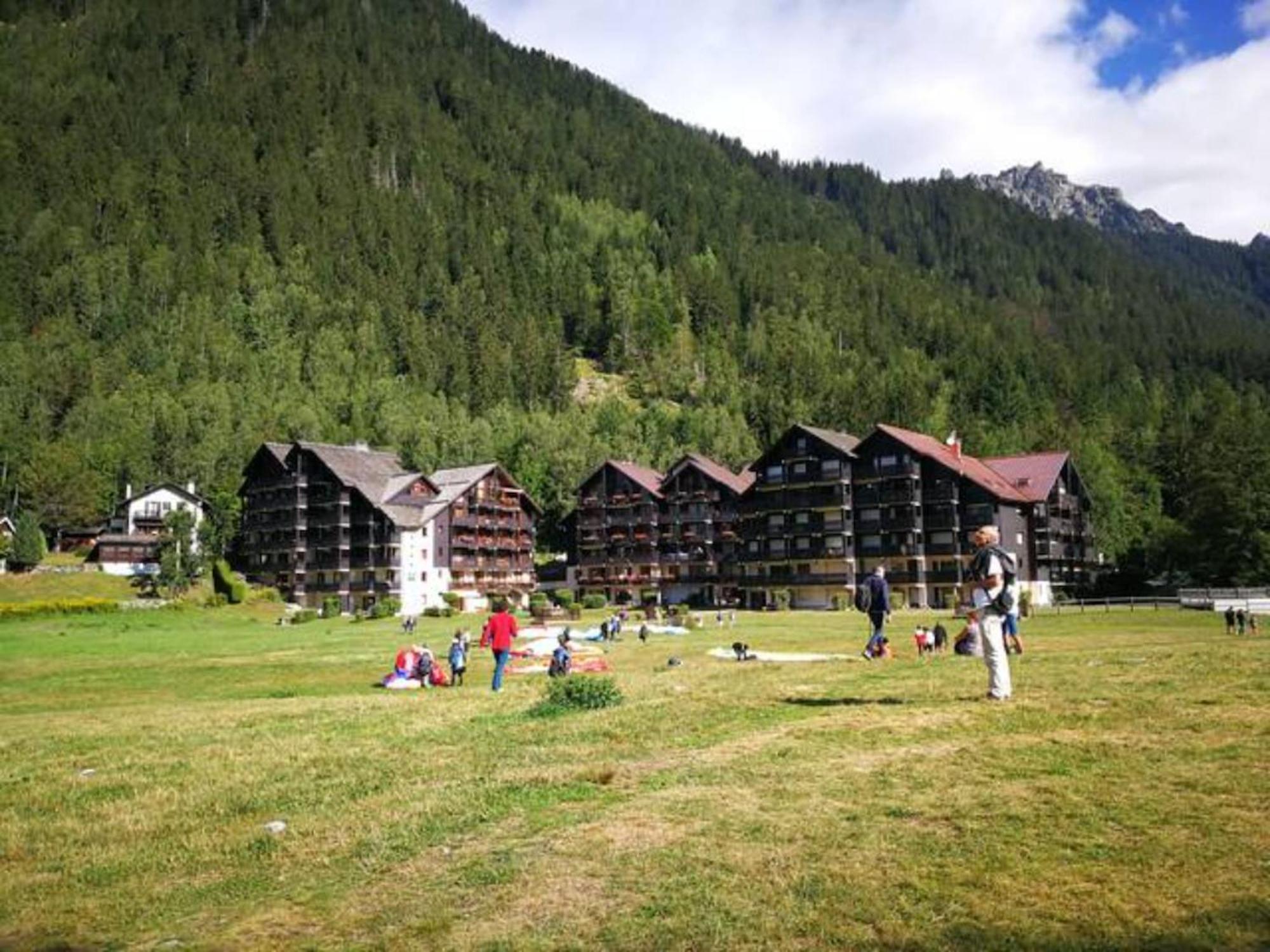 Le Savoy - Terrasse Avec Vue Sur Le Mont-Blanc Apartamento Chamonix Exterior foto